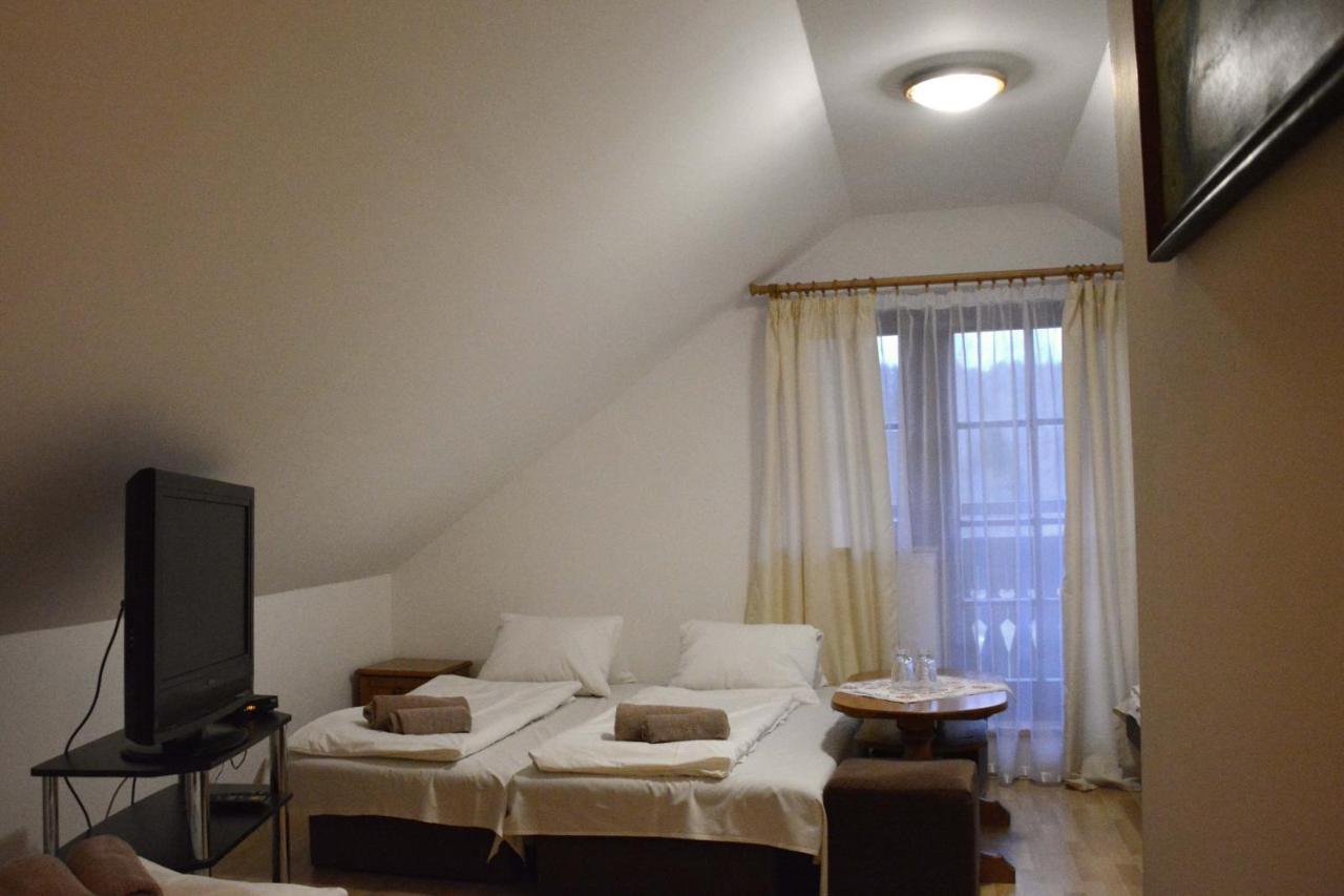 Penzion Dinda Stará ľubovňa Bagian luar foto